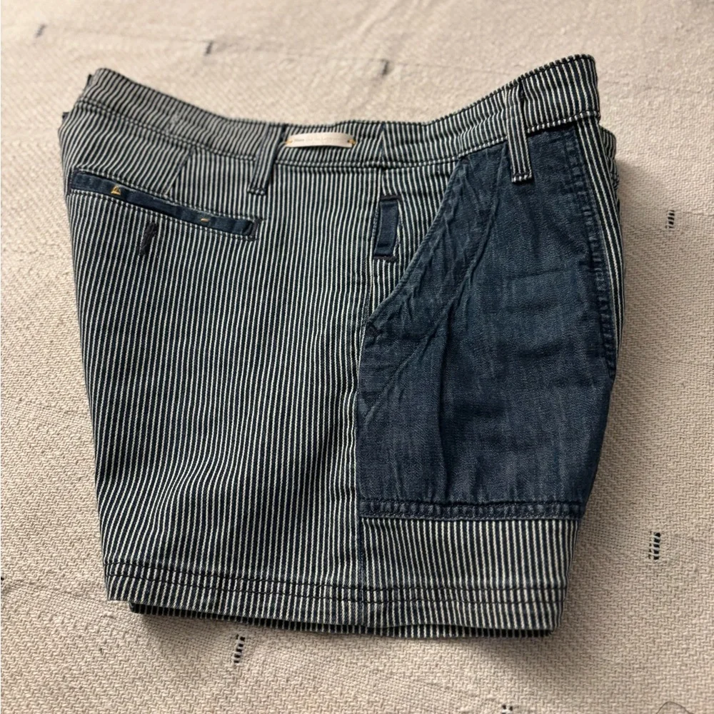 Pilcro Railroad Stripe Denim Shorts Size 31 - Picture 14 of 15